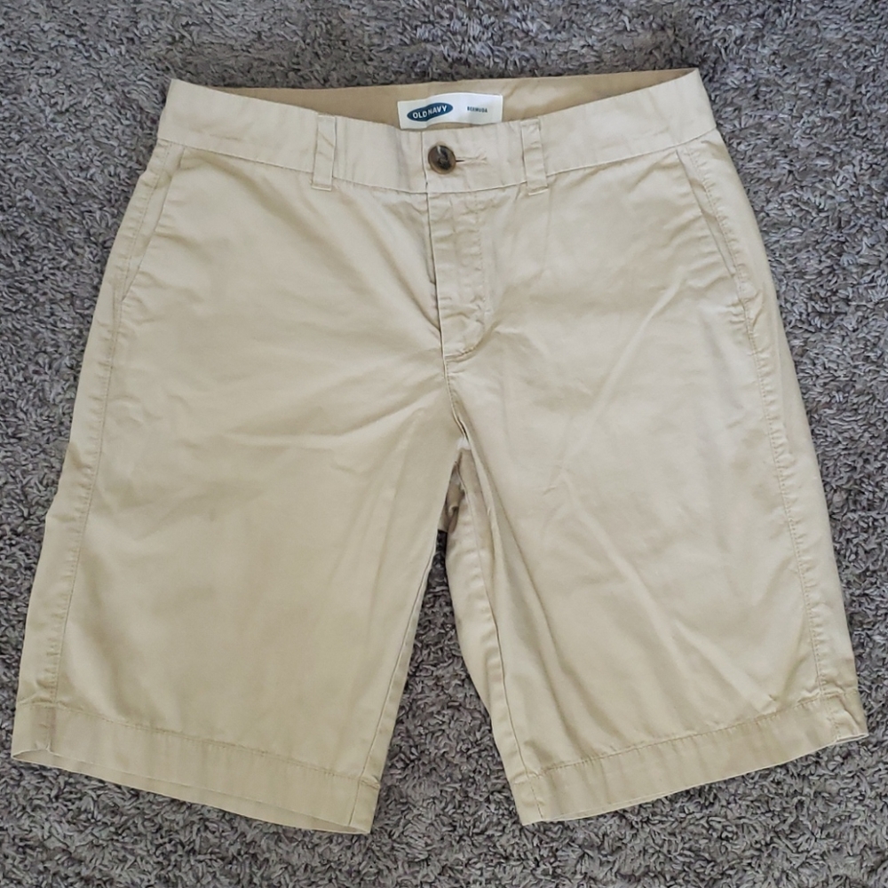 Khaki shorts Old Navy Bermuda 10"